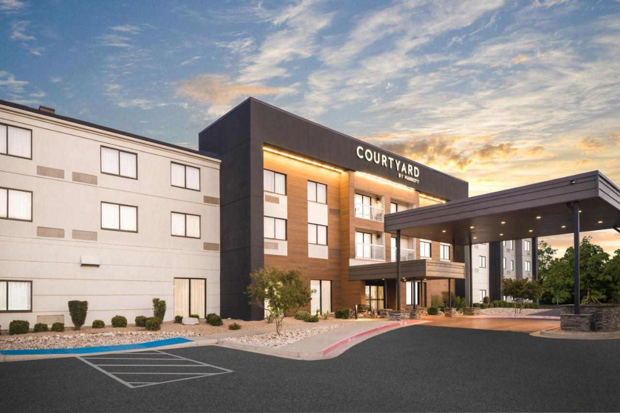 Courtyard El Paso Airport Hotel Kültér fotó